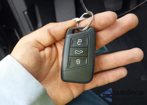 2020 Volkswagen Atlas 2.0T Se из США, поврежденный, VIN 1V2DP2CA4LC500273